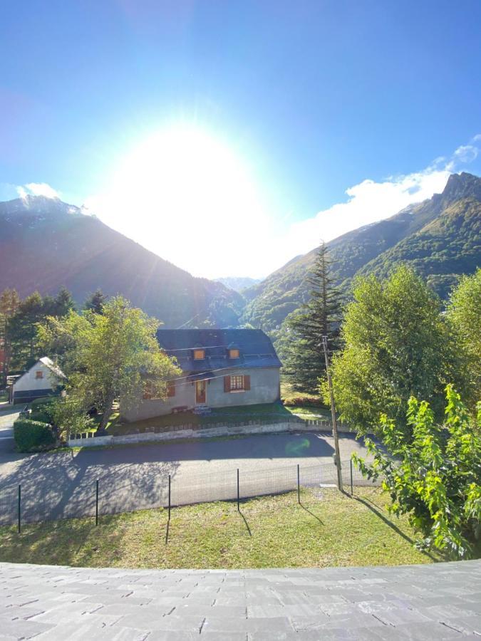 Joli Chalet 60M2 Proche Du Centre. Parking. Balcon Cauterets Buitenkant foto